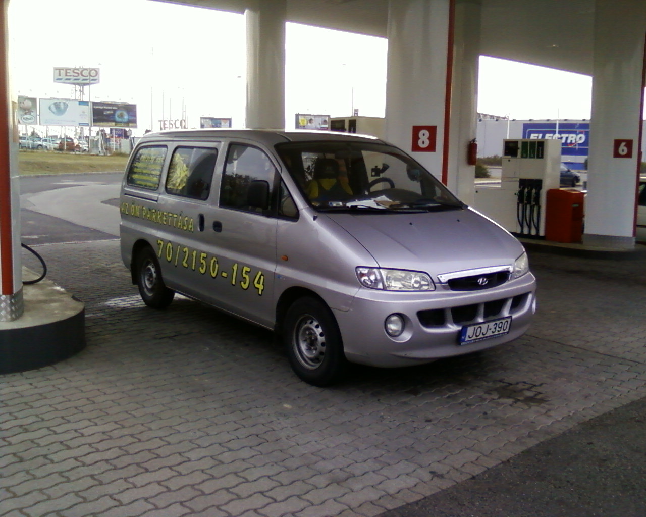 Az n parkettsa - Mt Tams - Hospes Kft 